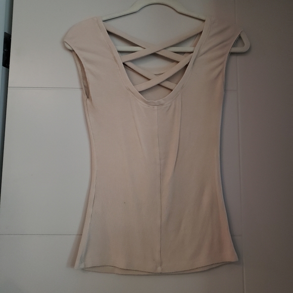 2/$12 OR 4/$20 🤍Dynamite Criss Cross T-Shirt - Picture 1 of 4